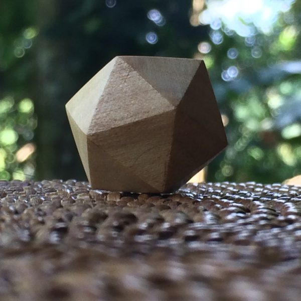 icosaedro de madera